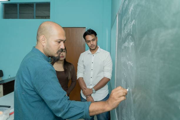 A student in a calm conversation with a campus counsellor